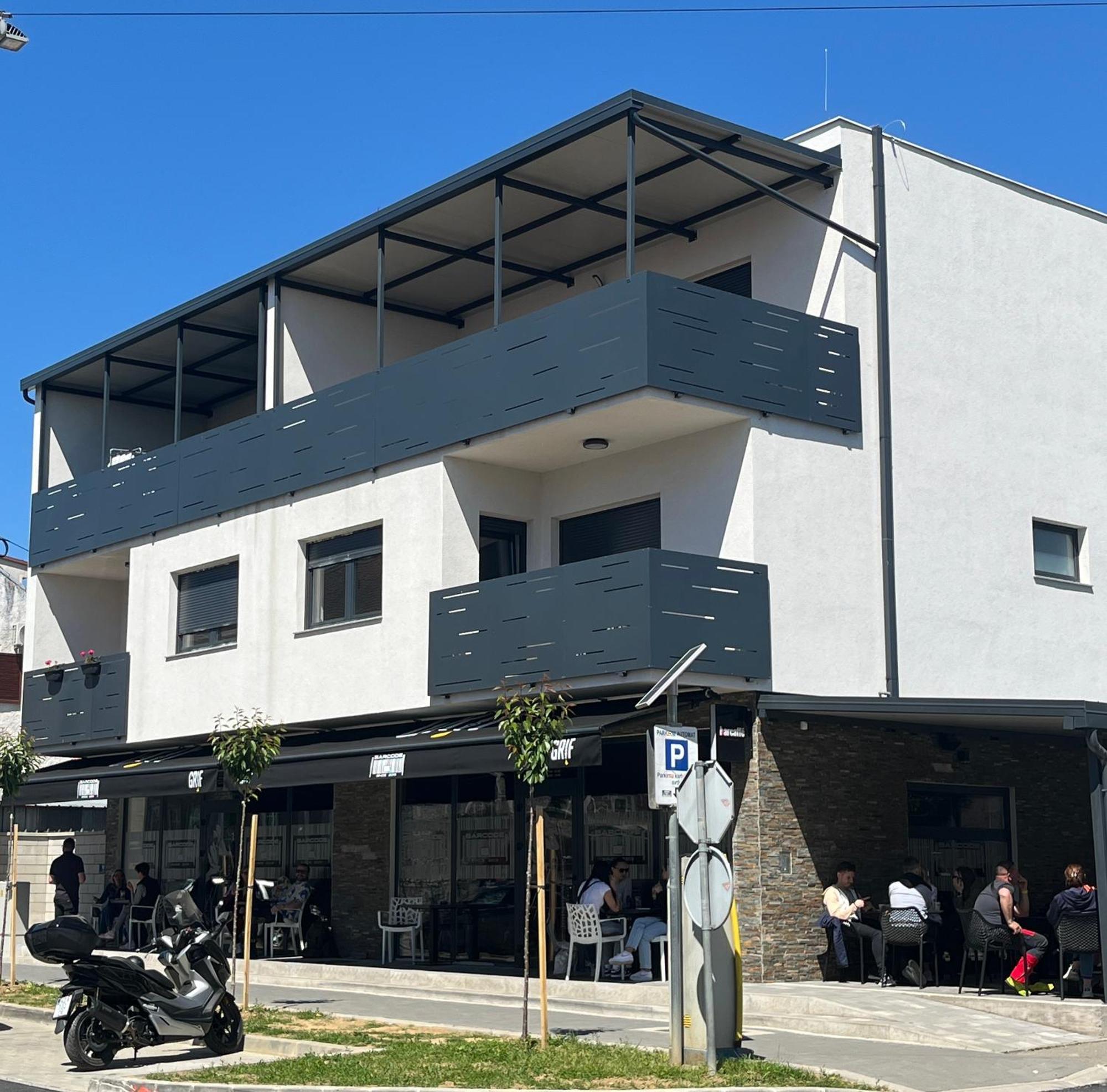 Apartman Sandra Nova Gradiska Exterior foto